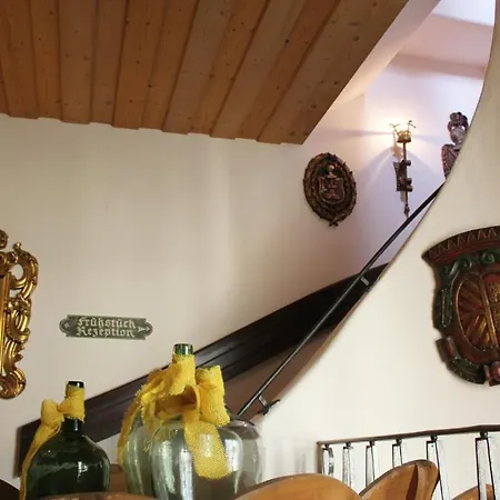 Burgdacherl