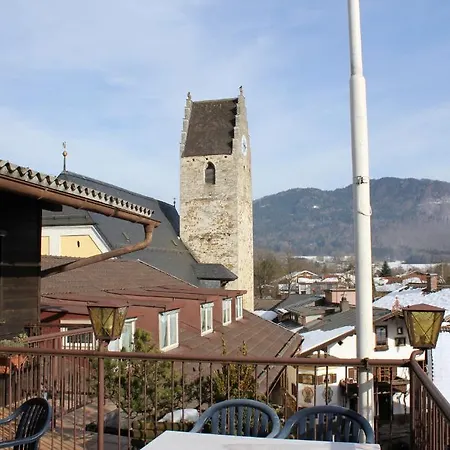 Burgdacherl Hotel Neubeuern